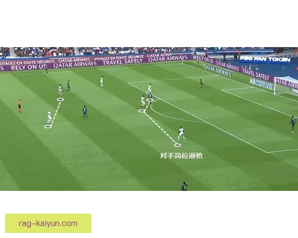 吴曦技术特点：攻守兼备中场核心，跑动覆盖与传球组织能力突出